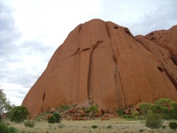 Sculptures en tout genre sur Uluru