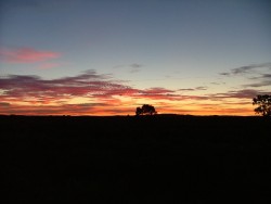 Avec bien sûr des couchers de soleil fantastiques comme souvenirs impérissables