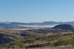 La piste de la Van Zyl Pass n'offre pas de paysages fantastiques sauf sur la fin !