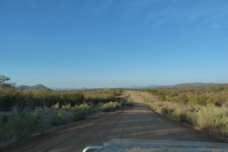 Sans freins à la voiture, on espère que la piste ne rencontrera pas trop de reliefs