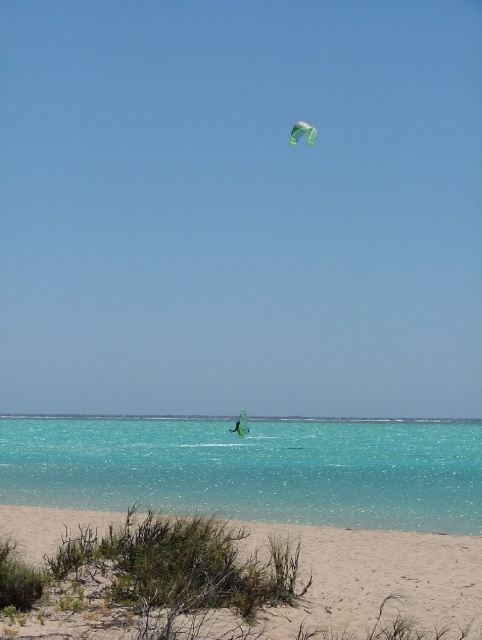Amateurs de kyte surf non loin de Turquoise Bay