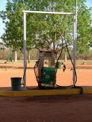 Pompe de carburant dans une road house