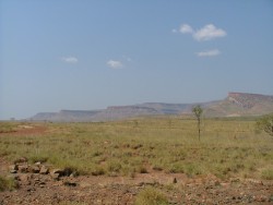 Les superbes montagnes vers El Questro
