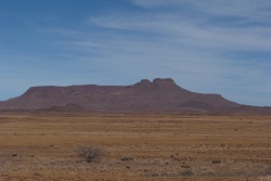 L'ocre rougeoyant du massif de Brandberg est quasi hypnotique 