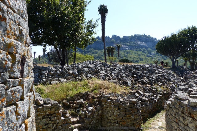 Du temps de sa splendeur, la cité de Great Zimbabwe a accueilli plus de 18 000 habitants