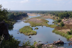 Plusieurs points de vue sont aménagés le long de la superbe rivière 