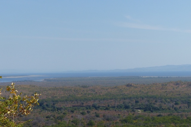 A de trop rares moments, on peut apercevoir le lac Kariba
