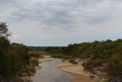 Les plus grosses rivières contiennent encore de l'eau
