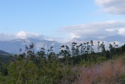 La chaine de montagnes de Chimanimani se dresse fièrement devant nous
