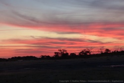 Un beau coucher de soleil pour notre première nuit dans le biush