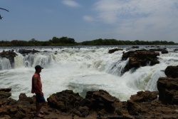 Eclipsées par leurs voisines les chutes Victoria, celles de Ngonye méritent largement le détour