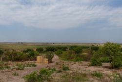 Chaque point haut de la plaine abrite un village