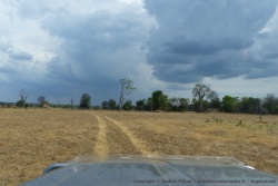 Le ciel chargé de nuages annonce la saison des pluies qui approche