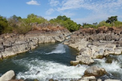 Dans quelques mois, ces chutes auront disparu sous le niveau d'eau plus élevé de la rivière