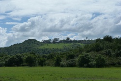 La colline de Serena surgit des platitudes environnantes