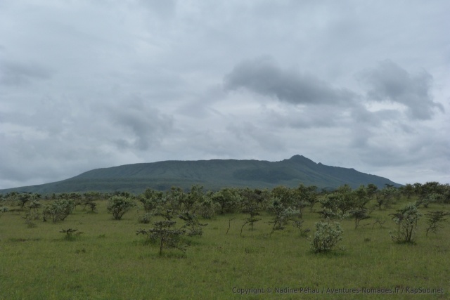 Le mont Longonot est lui aussi un ancien volcan