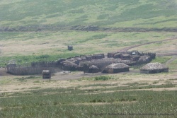 Un village Maasai installé sur les pentes fertiles du Ngorongoro