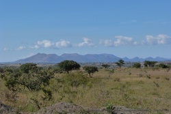 De l'autre côté des montagnes, à quelques kilomètres : le Congo