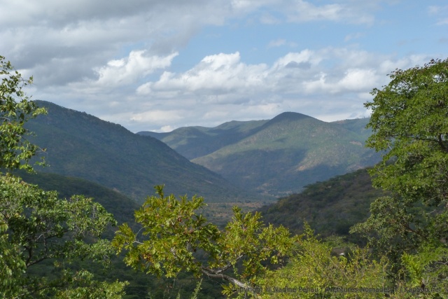 Après un peu de répit, nous retrouvons très vite les montagnes et leurs beaux panoramas