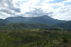 Trés beaux paysages des montagnes alentours de Mikumi, peut-être celles de Uluguru
