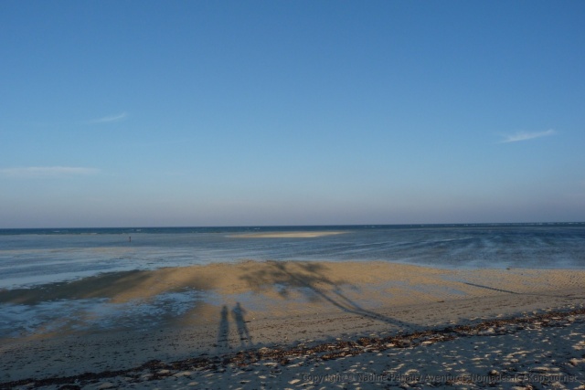 Jeux d'ombres sur la plage