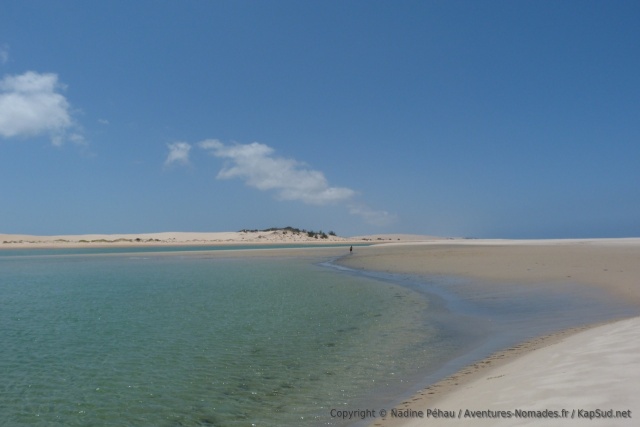 L'immense baie sur laquelle nous sommes posés est une véritable piscine naturelle