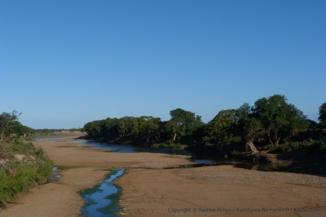 La rivière est presque à sec et on n'est qu'au début de la saison sèche