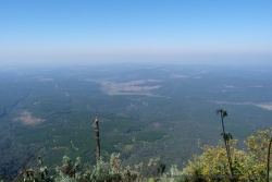 Depuis les falaises, vue époustouflantes sur les plaines, 800 mètres plus bas