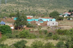 De jolies maisons colorées égayent les villages