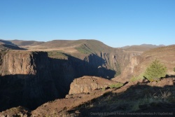 Les chutes de Maletsunyane se nichent au coeur d'un canyon impressionnant