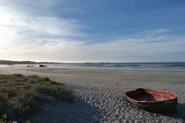 Arrivée sur la plage de carte postale de Paternoster