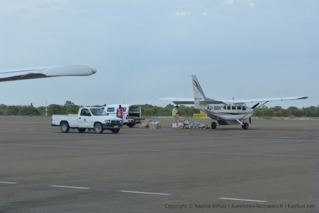 L'avion est le principal moyen de transport dans le delta de l'Okavango