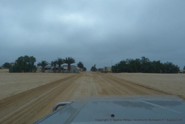 La petite ville de Henties Bay, comme une oasis