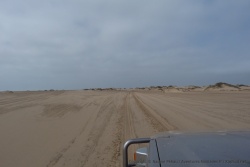 Très vite, le désert de sable reprend ses droits