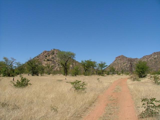 Paysages sur la piste Cahama - Ruacana