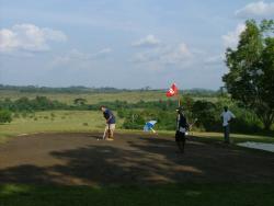 David teste le golf de Franceville
