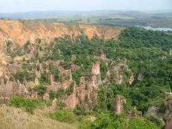 Cirque de Lekoni (L'homme)