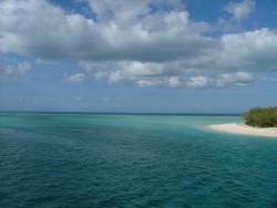 Plages côtés lagon vues du pont de Mouli