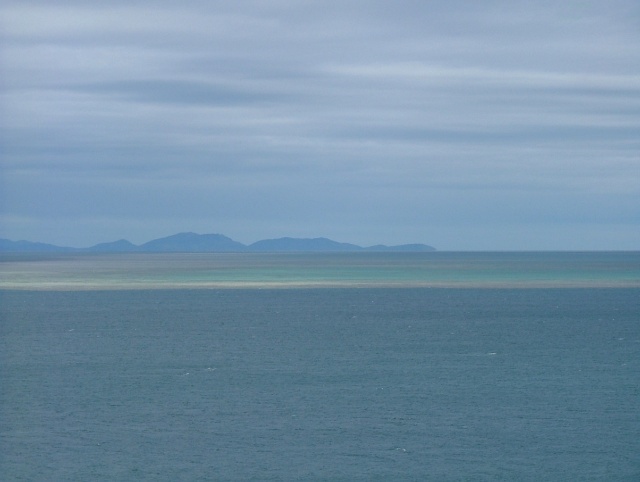 Différentes vues depuis un des sommets de Nananu-I-Ra