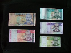 Les Kwachas du Malawi