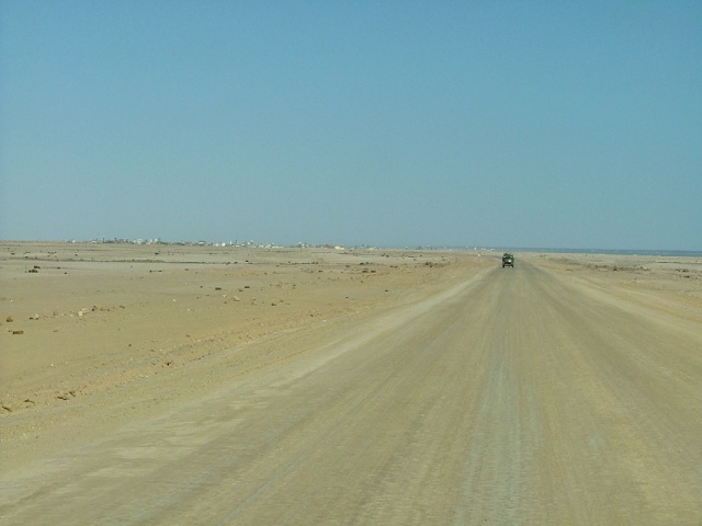 La route le long de la côte désertique