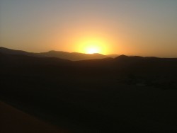 Lever du soleil sur les dunes de Sossusvlei