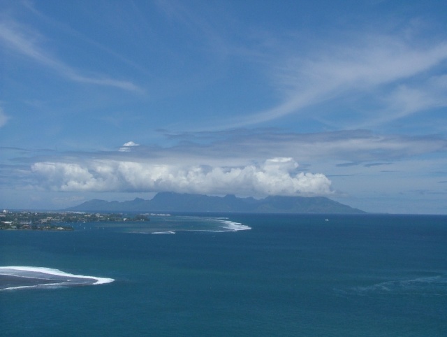 Moorea vue de Tahiti