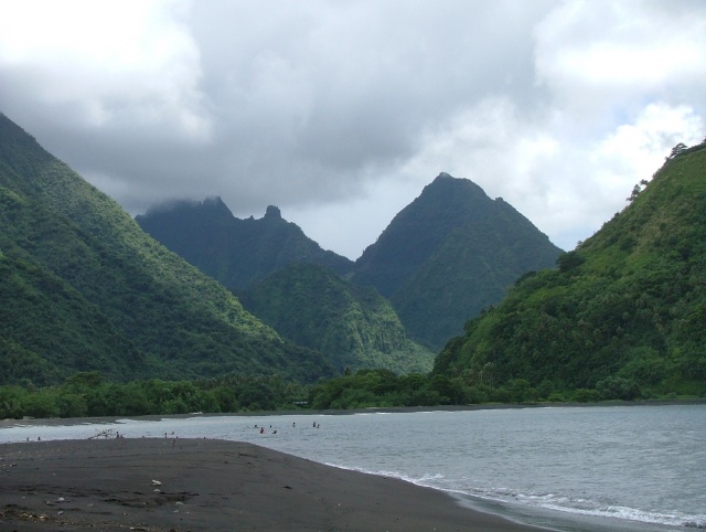 Décors montagneux pour Tautira