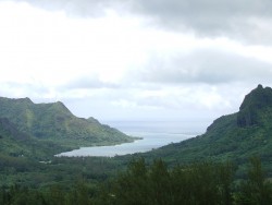 Baie de Pao Pao souvent nommée Baie de Cook