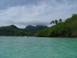 Paradoxalement, peu de plages sur l'ile