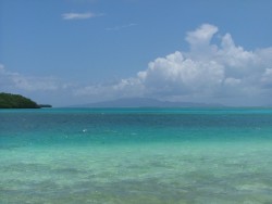 Toujours de belles plages, avec Raiatea en toile de fond